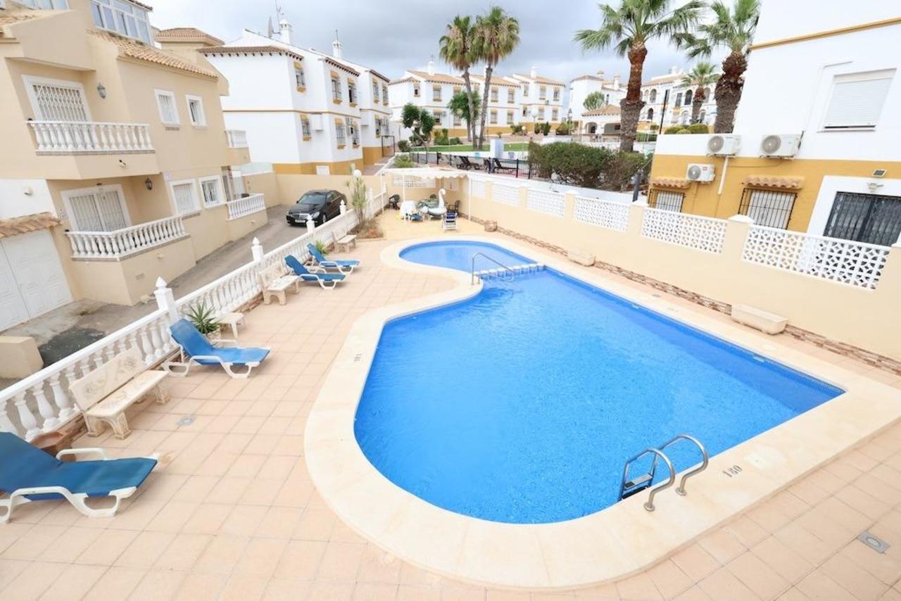 Villa for Sale in San Miguel de Salinas