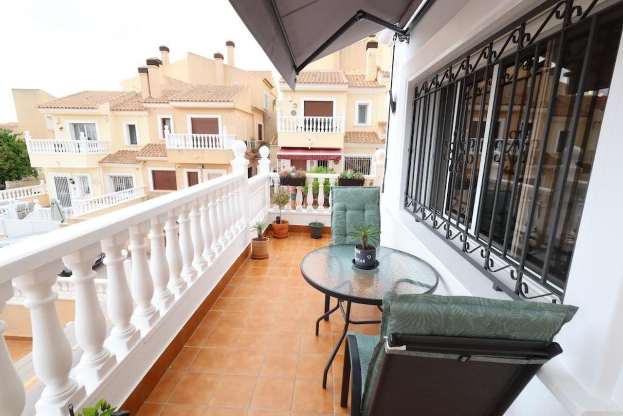 Villa for Sale in San Miguel de Salinas