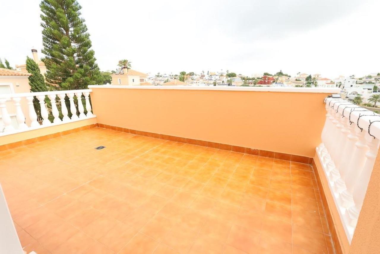 Villa for Sale in San Miguel de Salinas