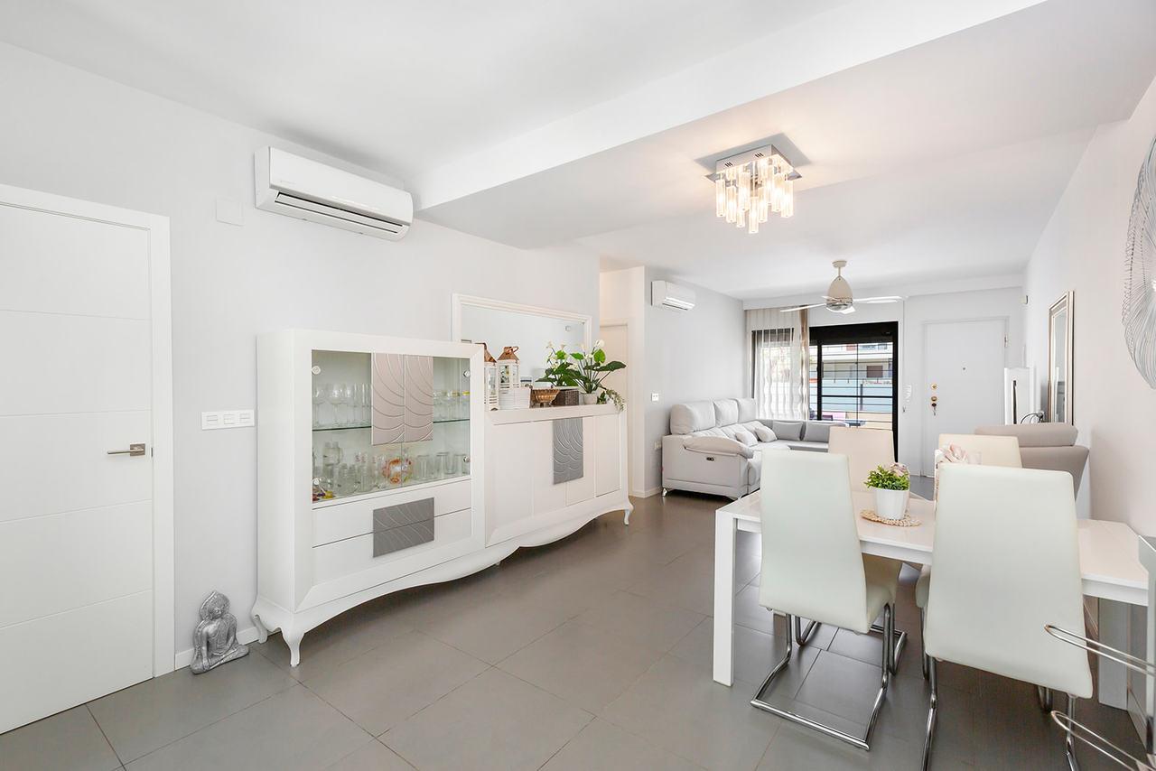 Apartamento en Venta en Pilar de la Horadada