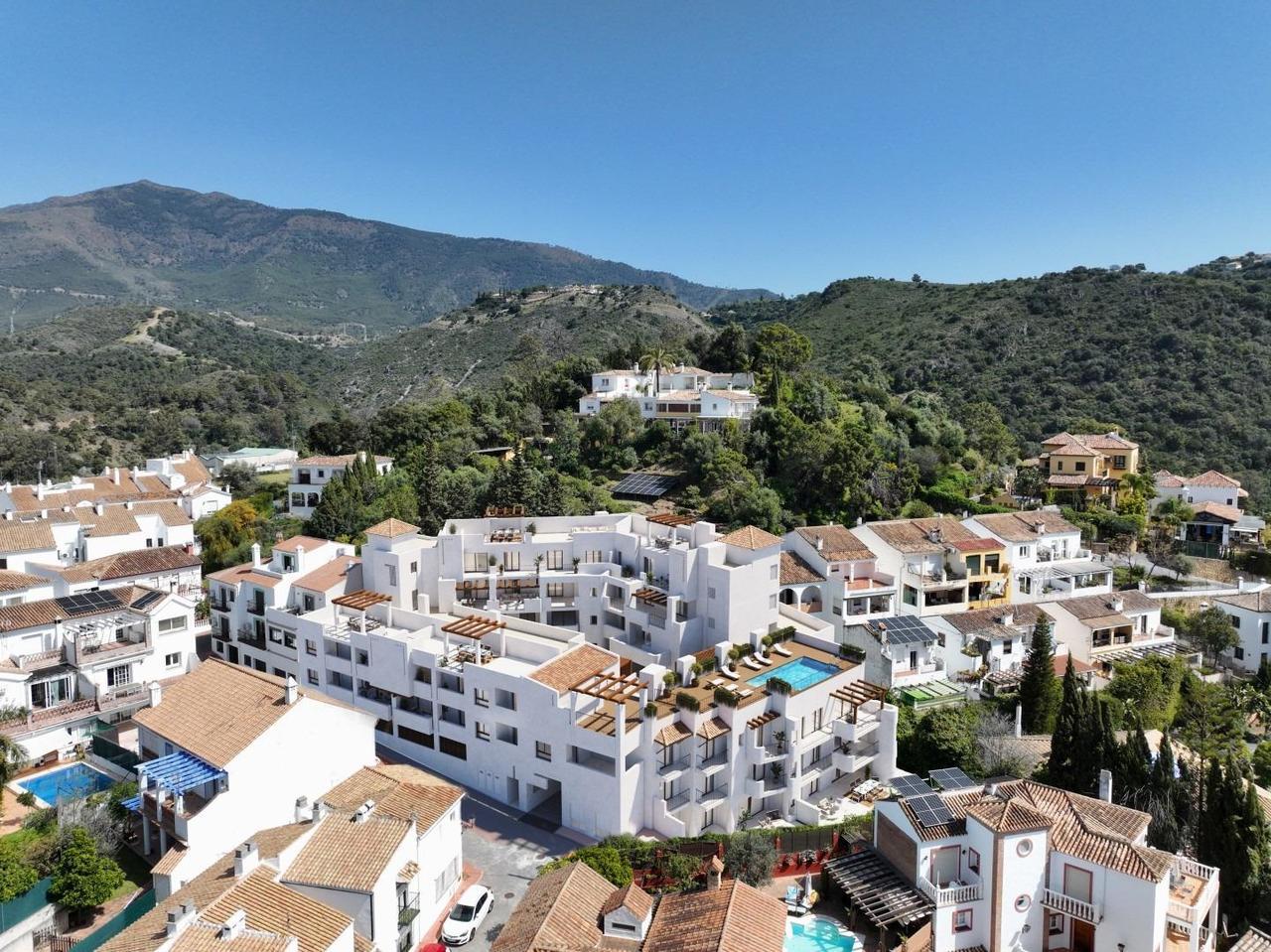 Apartment for Sale in Benahavís