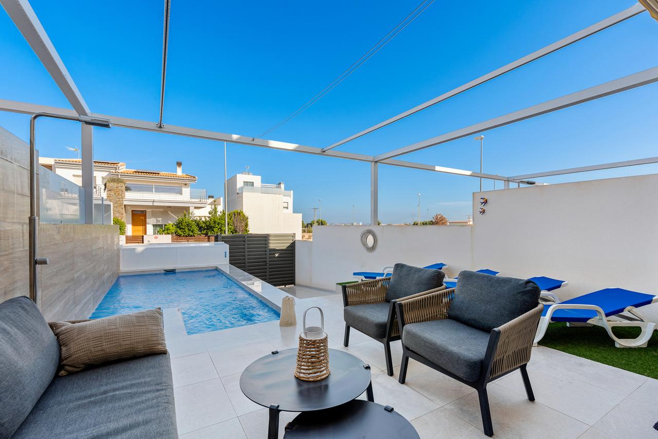 Villa en Venta en Rojales