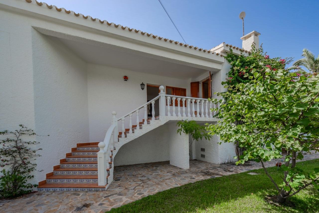Villa en Venta en Orihuela