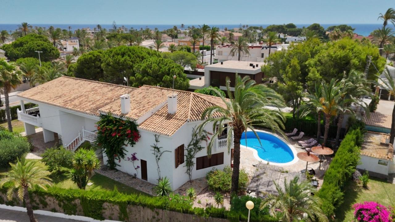 Villa en Venta en Orihuela