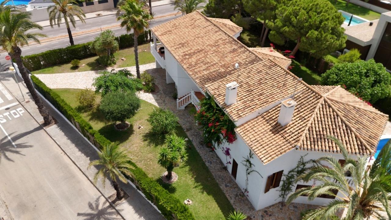 Villa en Venta en Orihuela