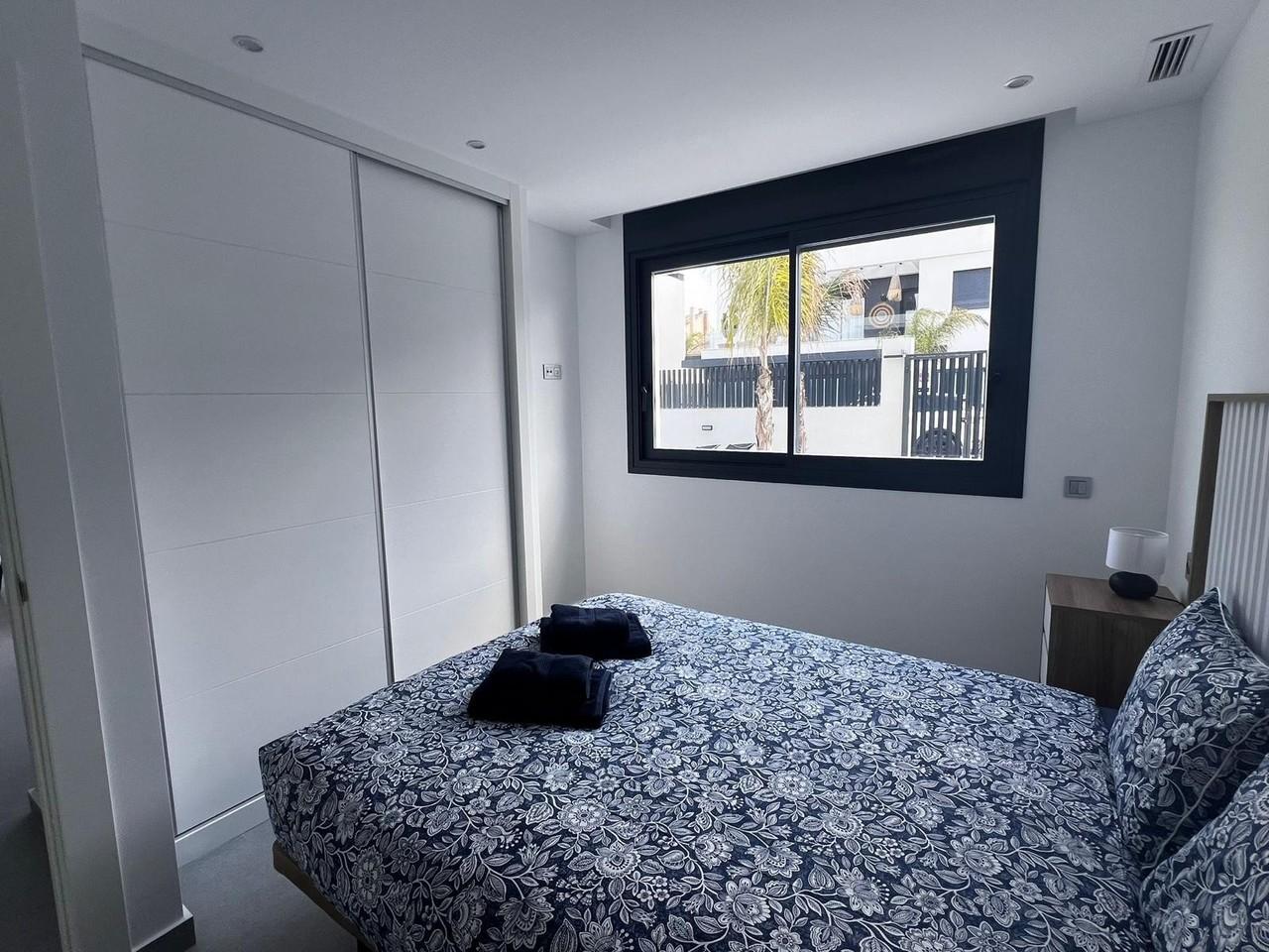 Villa for Sale in Algorfa