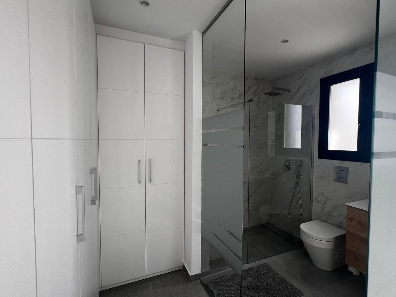 Villa for Sale in Algorfa