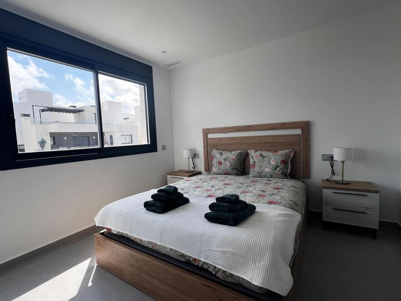 Villa for Sale in Algorfa
