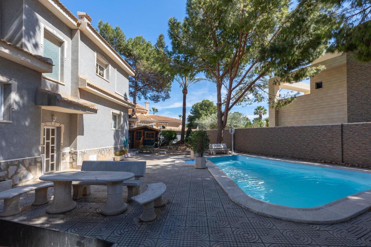 Villa en Venta en Rojales