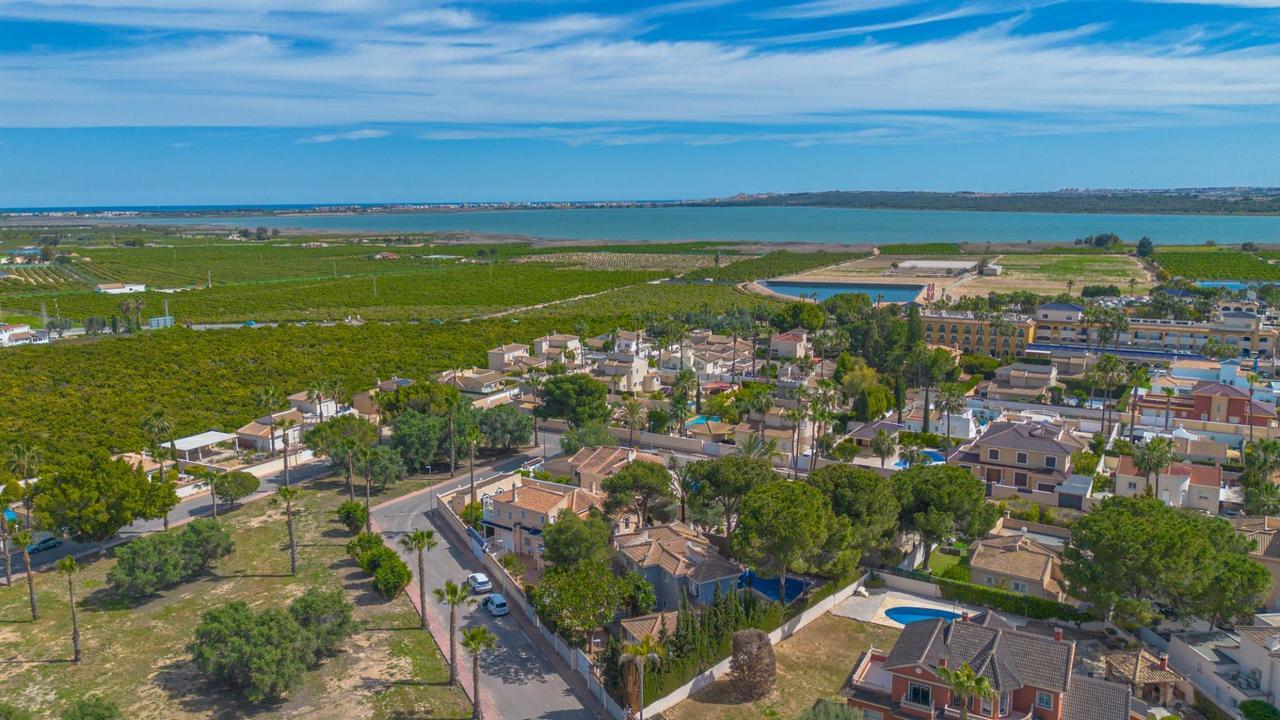 Villa en Venta en Rojales