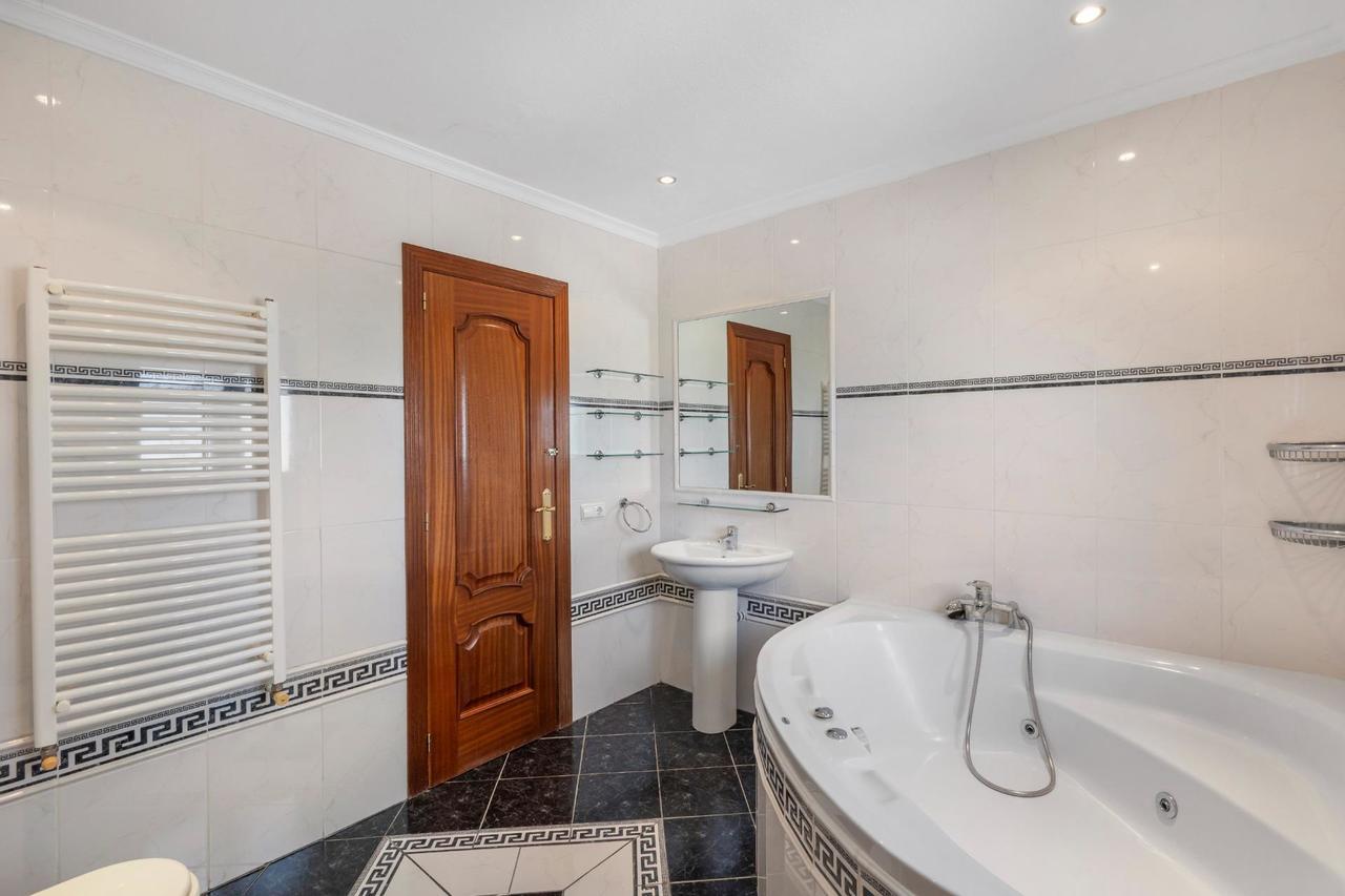 Villa en Venta en Rojales