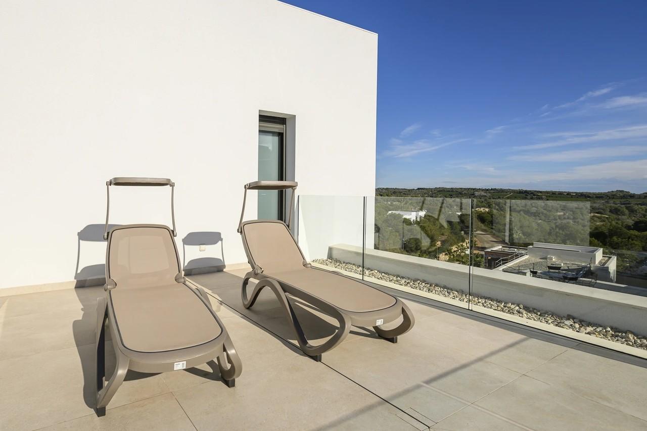 Villa en Venta en Orihuela