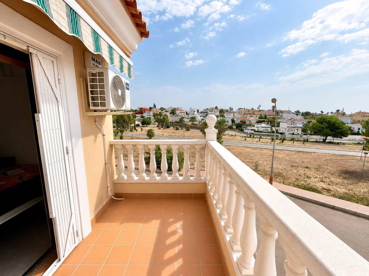 Villa en Venta en Orihuela