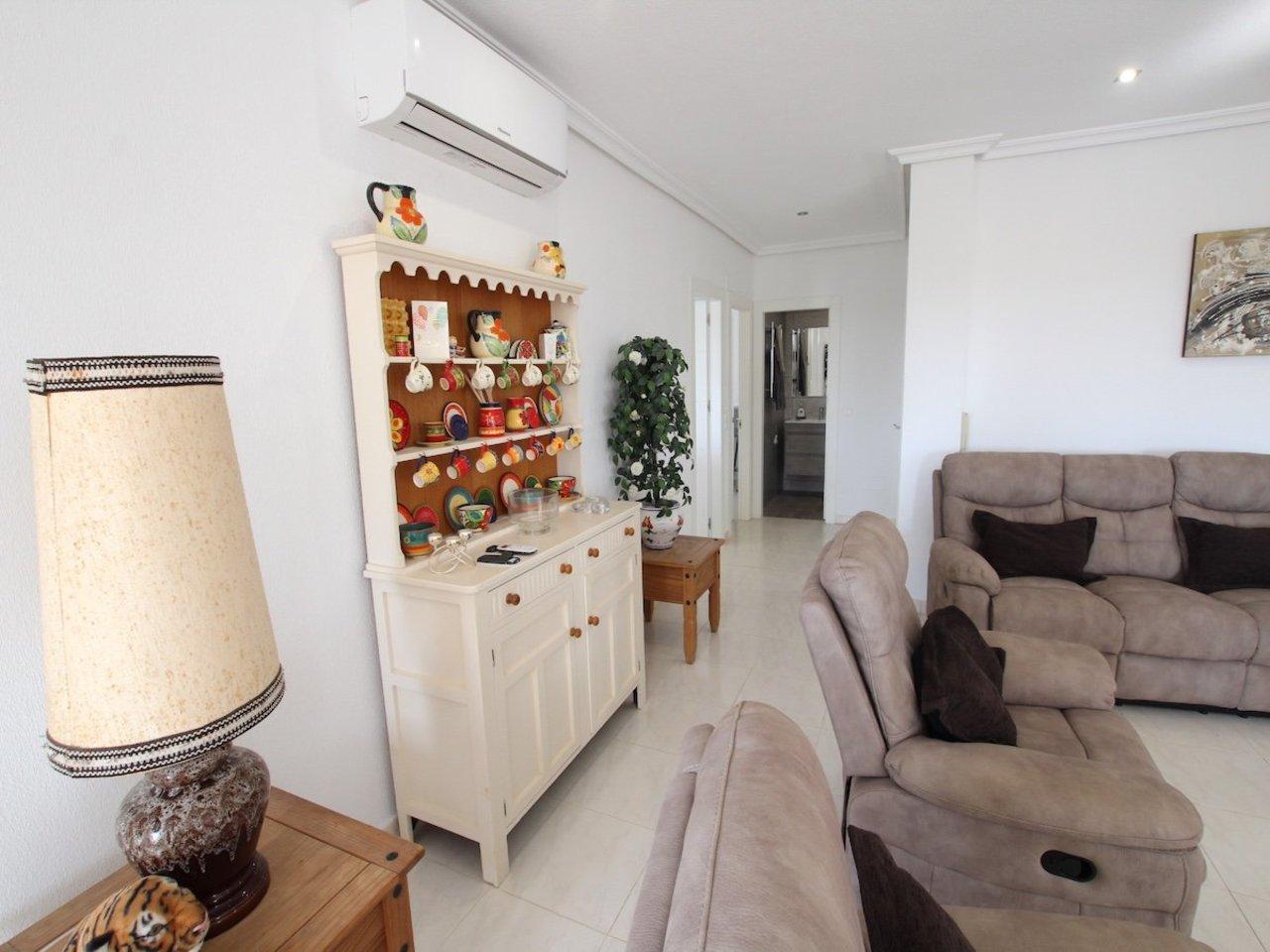 Villa en Venta en Orihuela