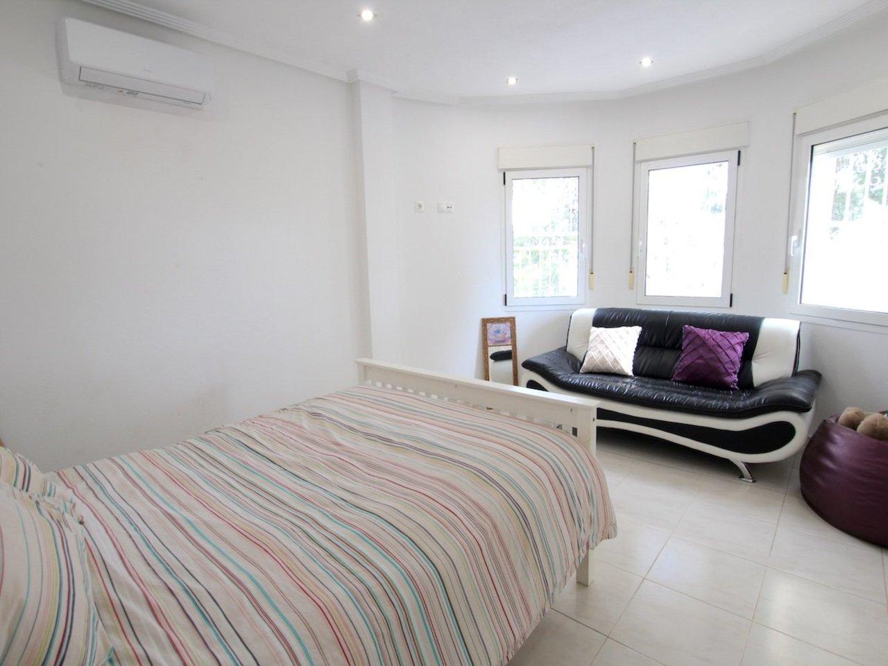 Villa en Venta en Orihuela