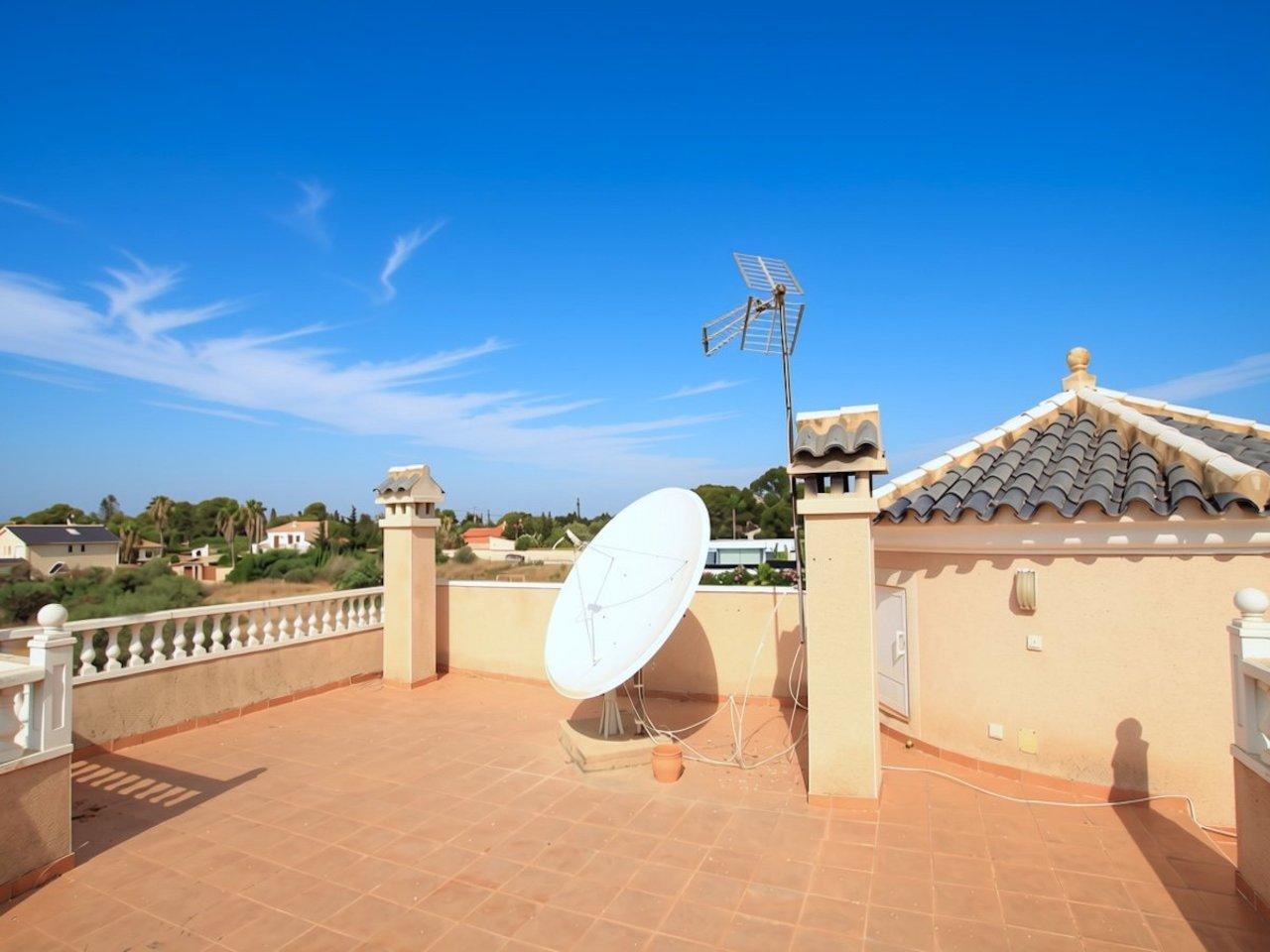 Villa en Venta en Orihuela