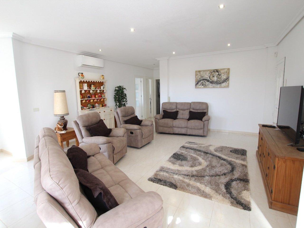 Villa en Venta en Orihuela