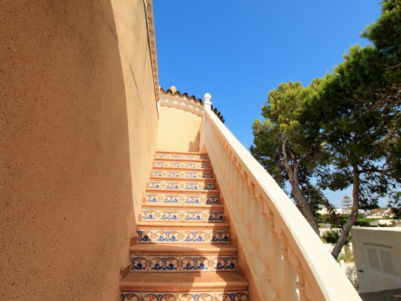 Villa en Venta en Orihuela