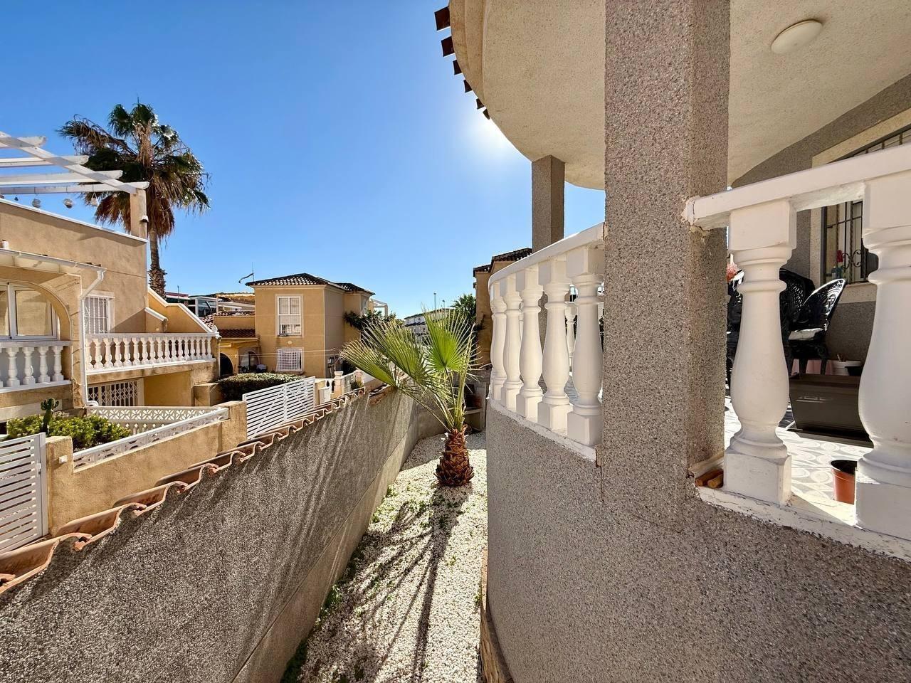 Villa en Venta en Orihuela