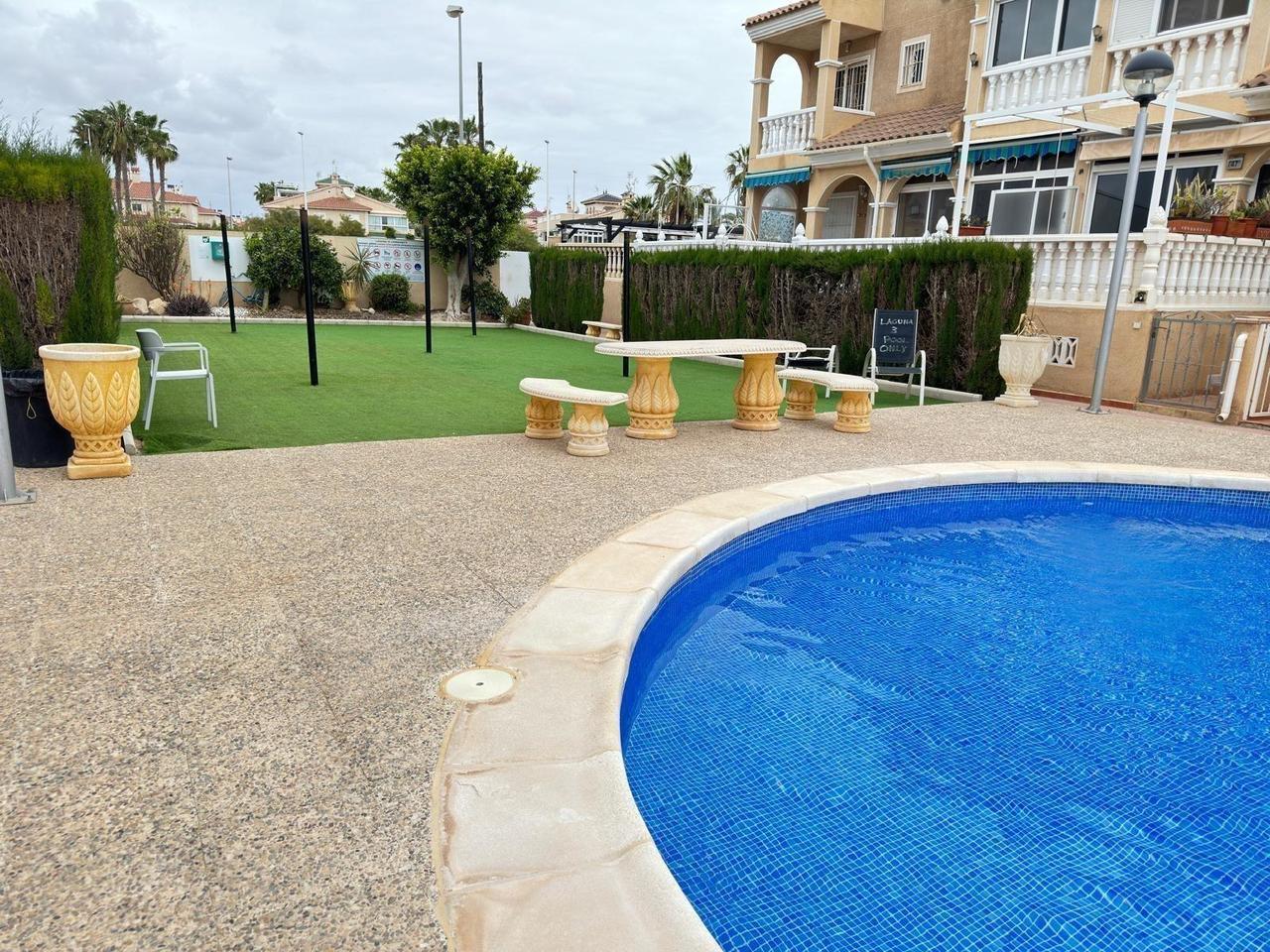 Villa en Venta en Orihuela