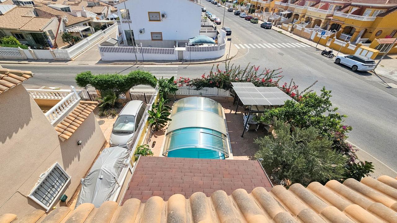 Villa en Venta en Orihuela