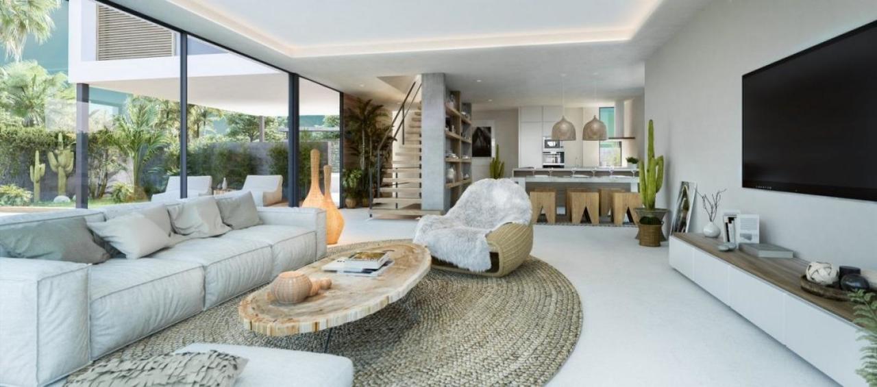 Villa for Sale in Estepona