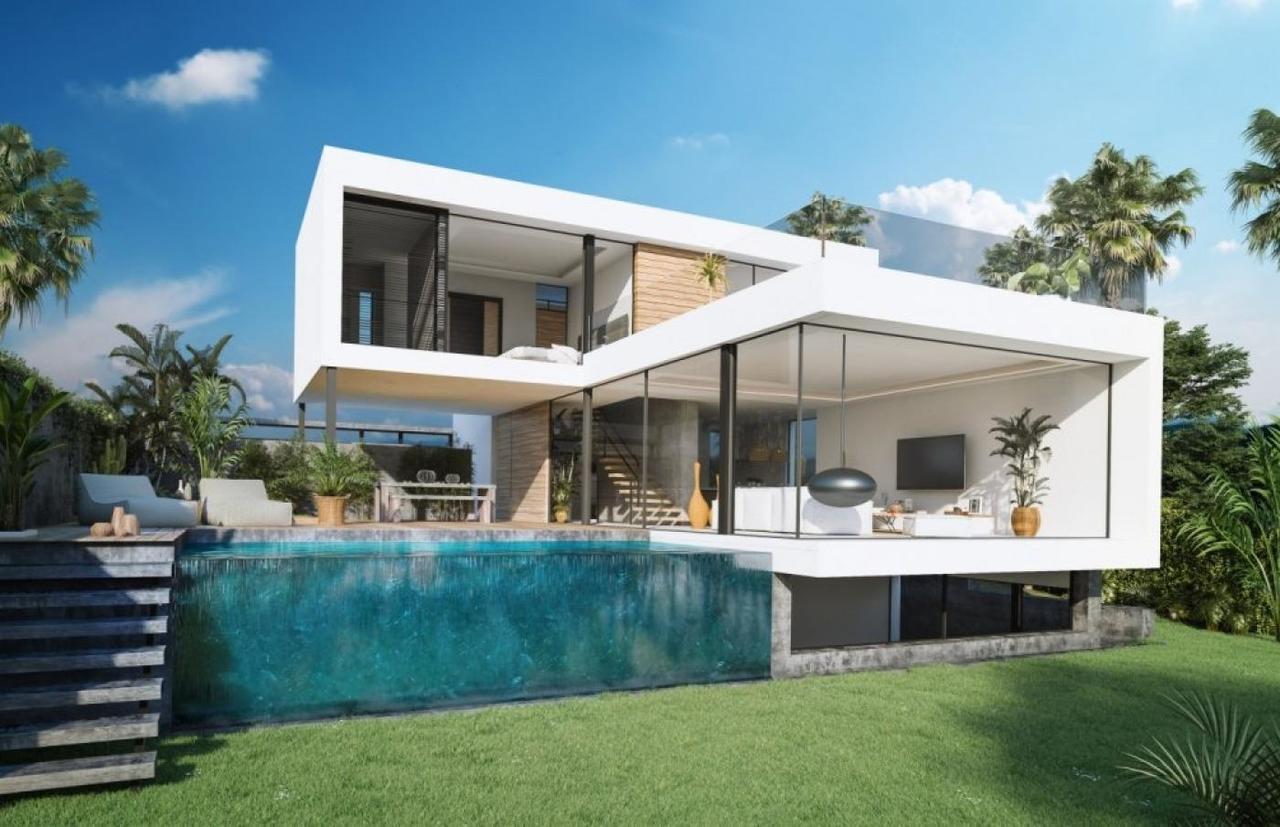 Villa for Sale in Estepona