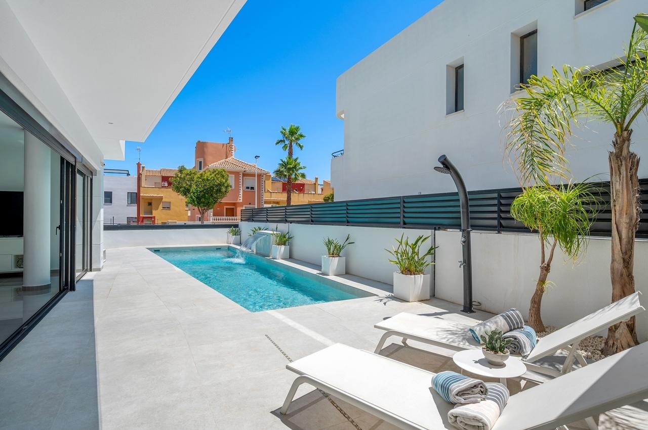 Villa en Venta en Guardamar del Segura