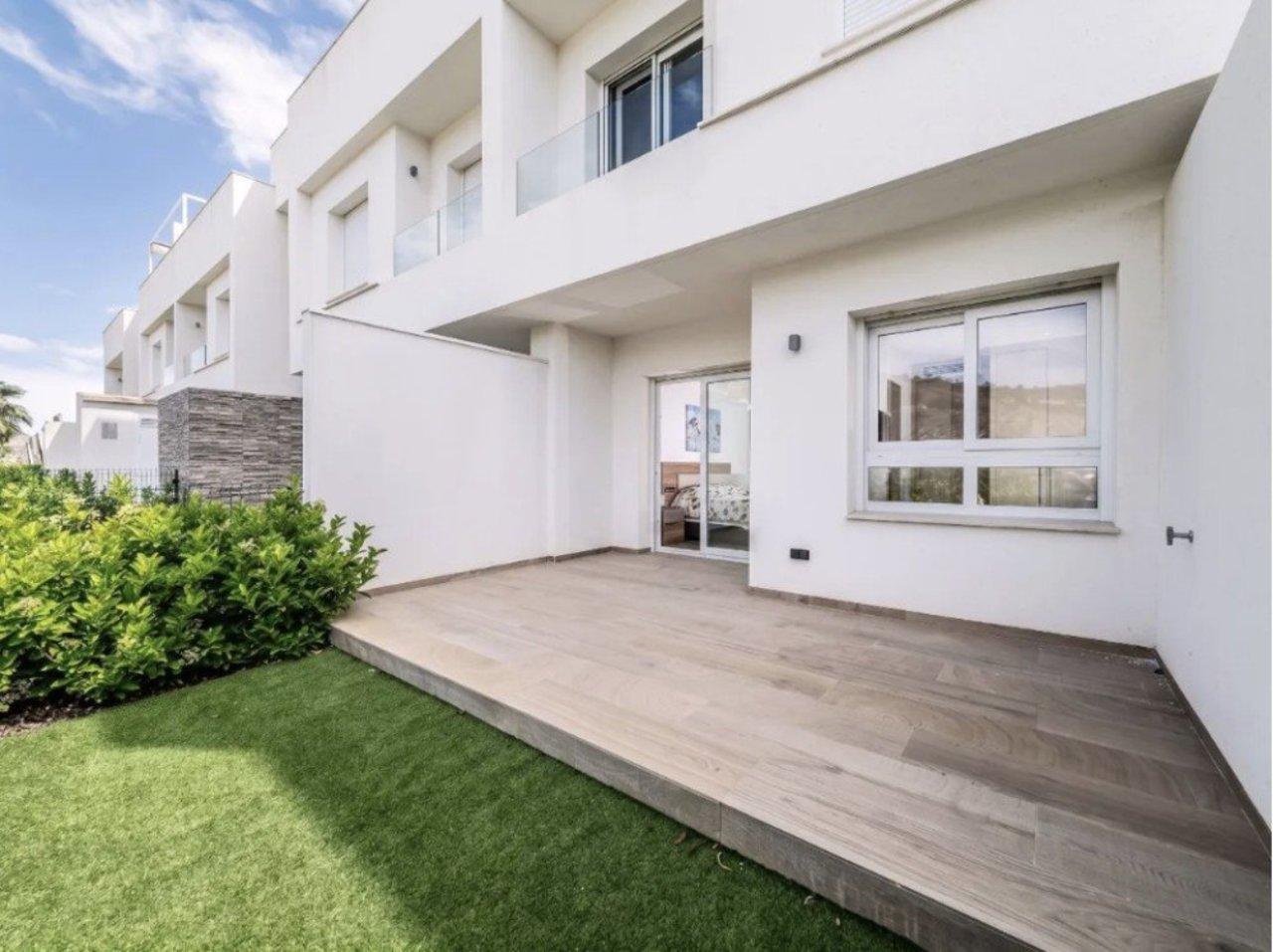 Apartment for Sale in Algorfa