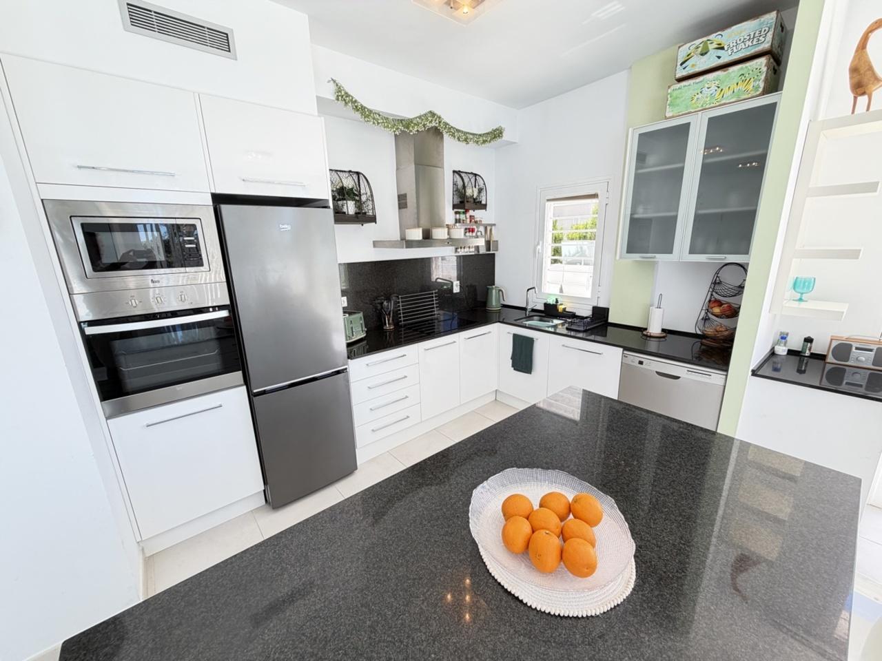 Villa en Venta en Pilar de la Horadada