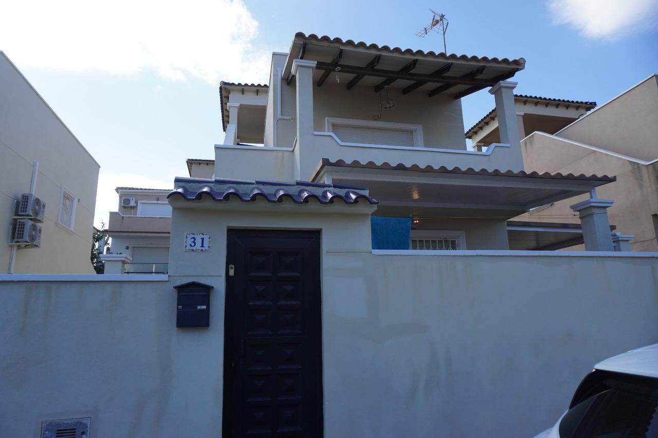Villa en Venta en Orihuela
