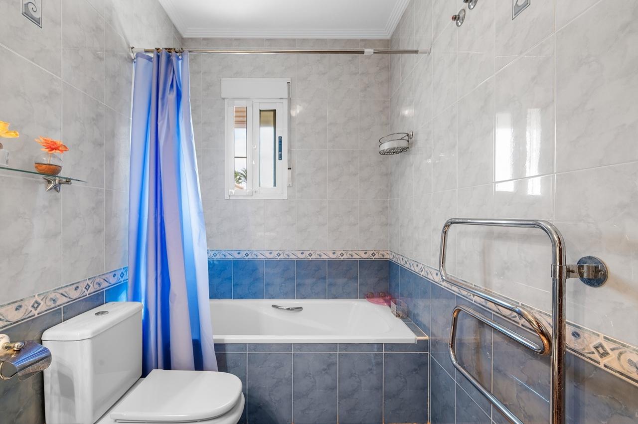 Villa en Venta en Guardamar del Segura