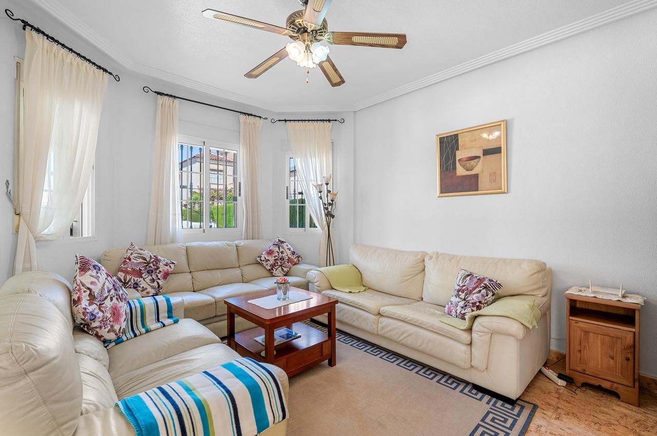 Villa en Venta en Guardamar del Segura