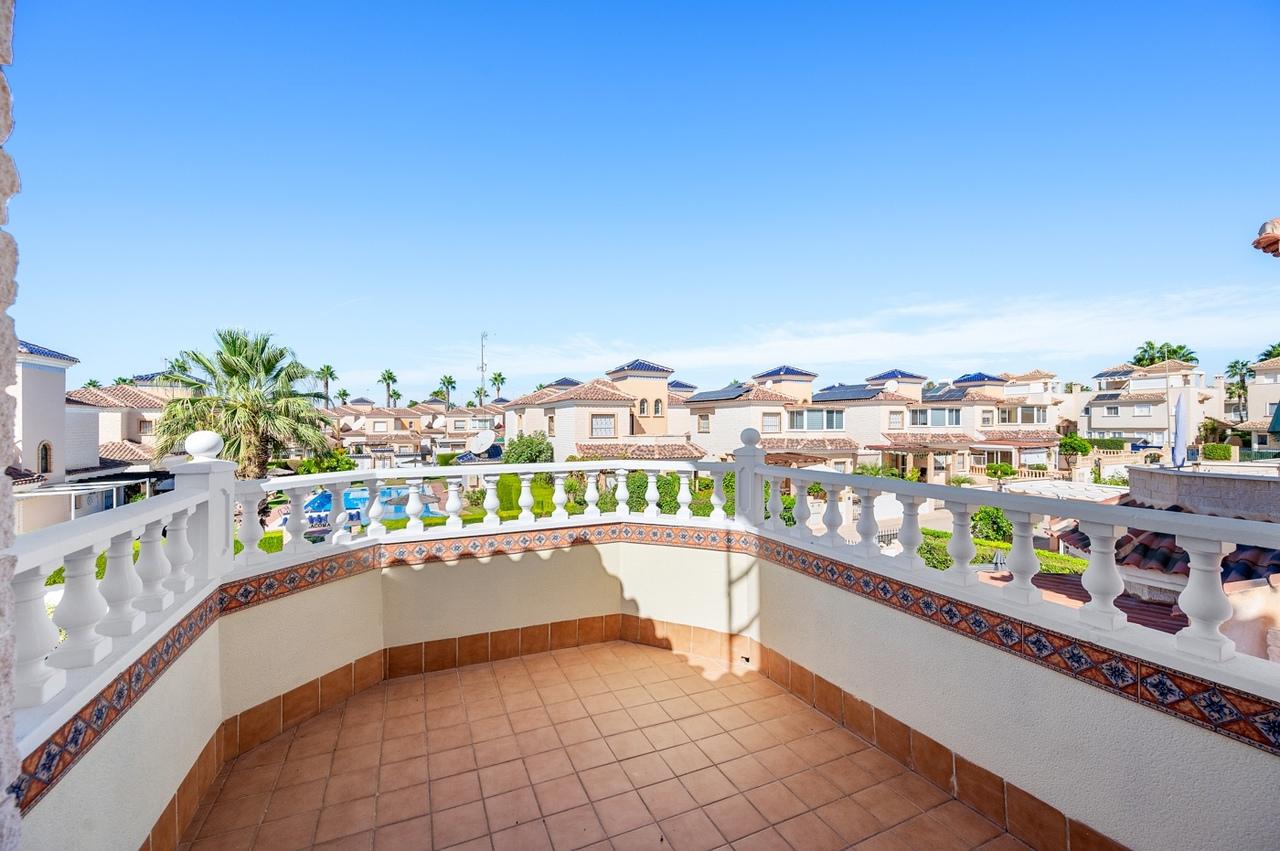 Villa en Venta en Guardamar del Segura