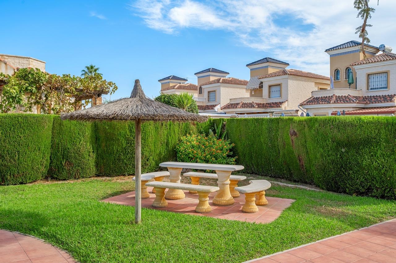 Villa en Venta en Guardamar del Segura