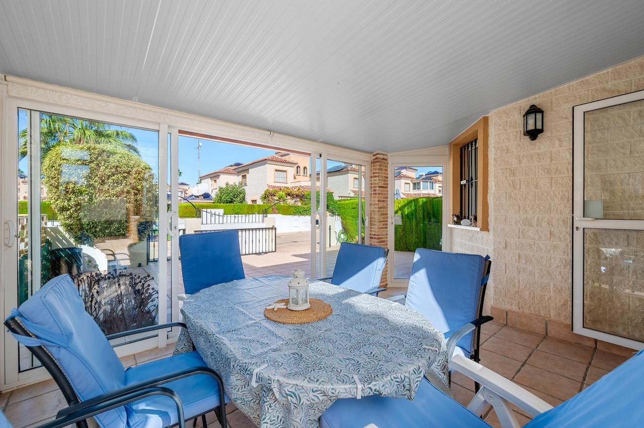 Villa en Venta en Guardamar del Segura