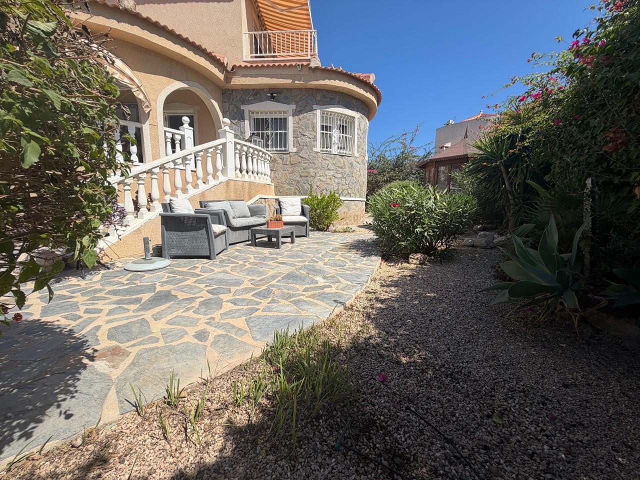 Villa en Venta en Rojales