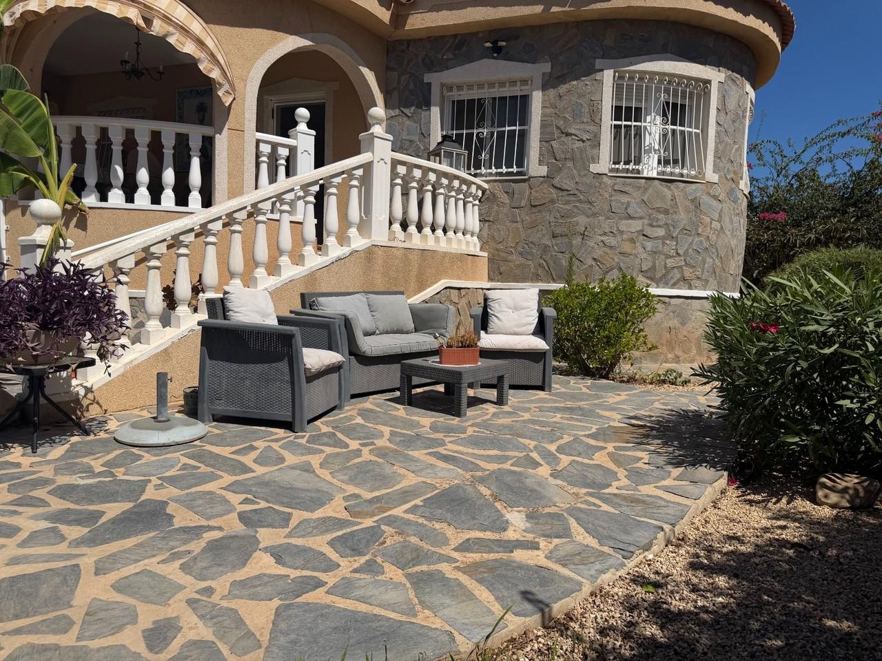 Villa en Venta en Rojales