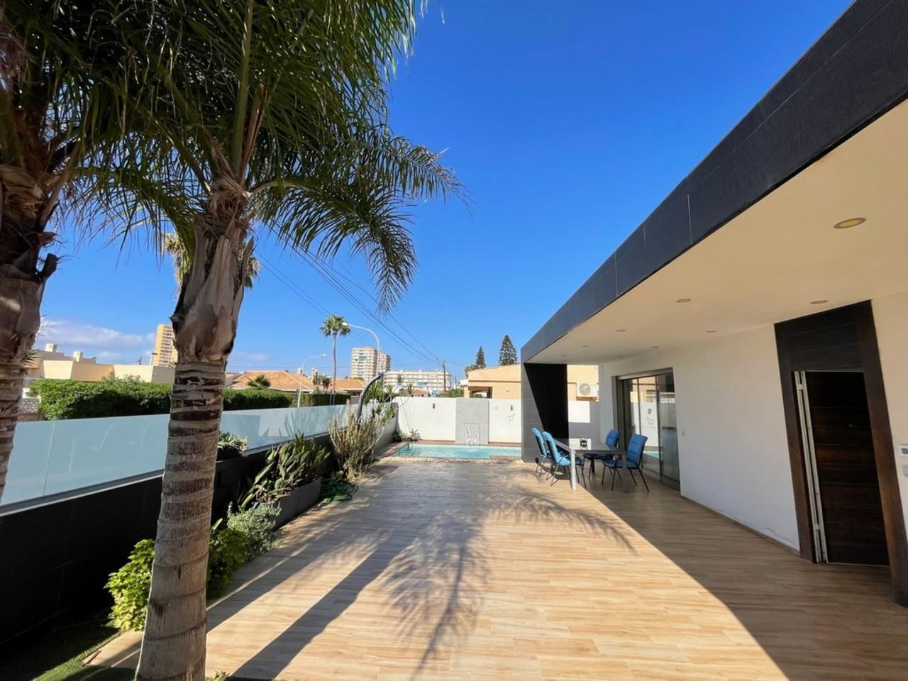 Villa for Sale in Cartagena