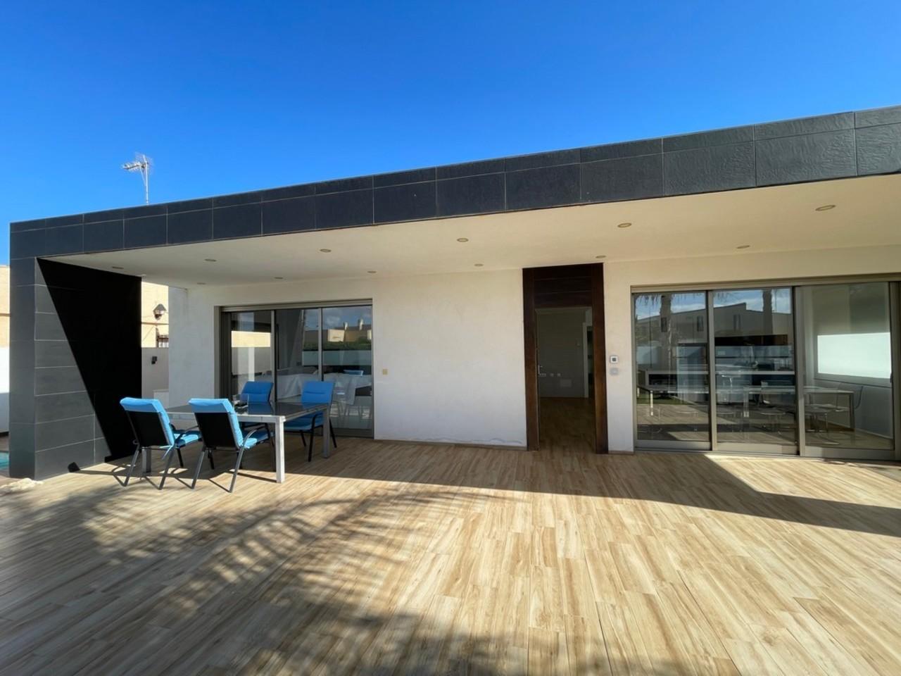 Villa for Sale in Cartagena