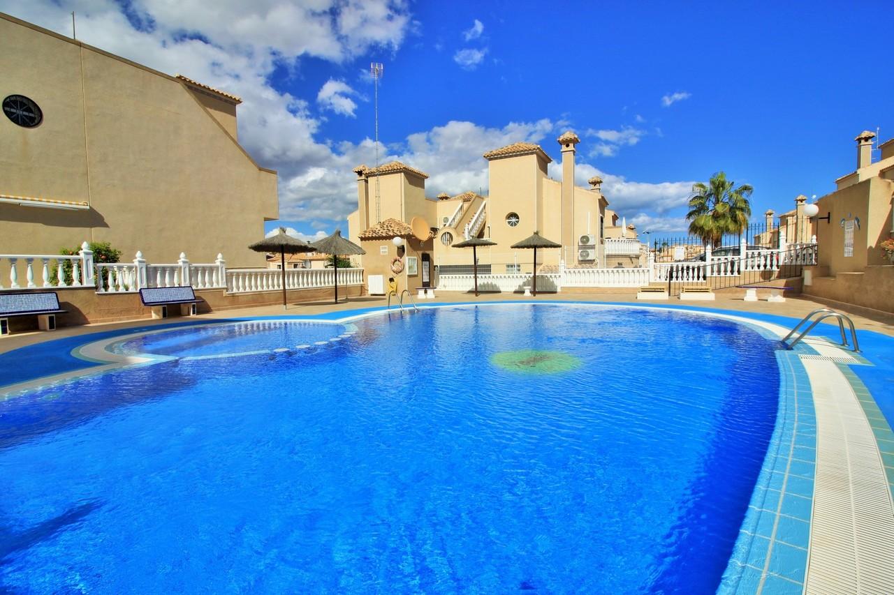 Villa en Venta en Orihuela