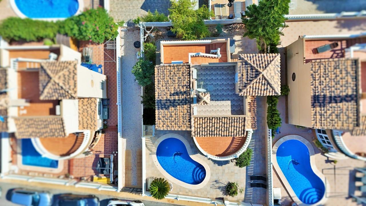 Villa en Venta en Orihuela