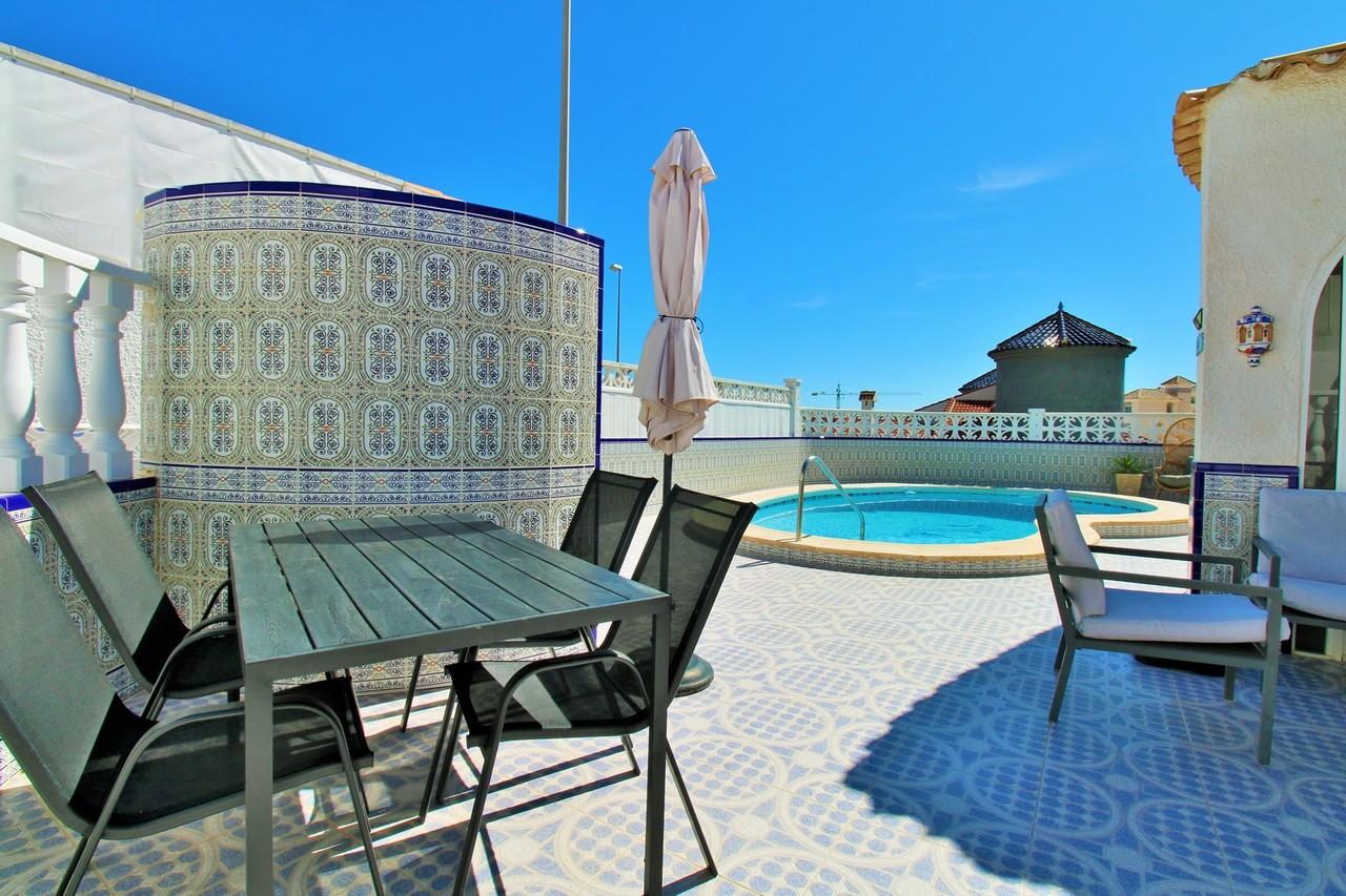 Villa en Venta en Orihuela
