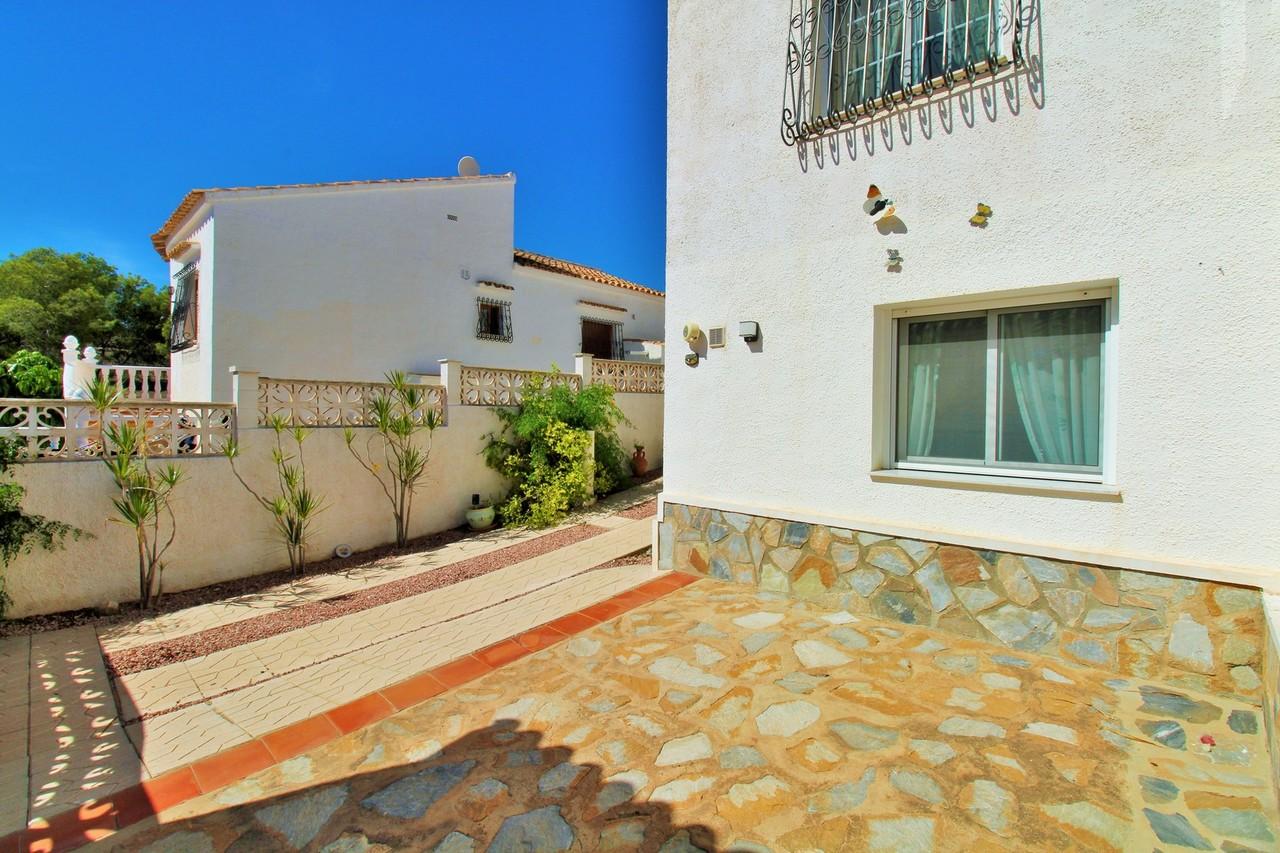 Villa en Venta en Orihuela