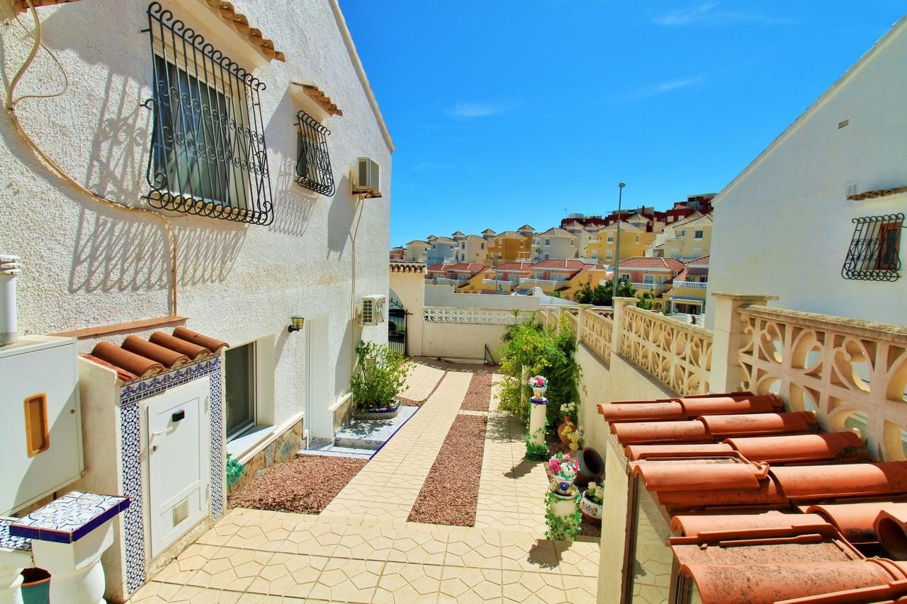 Villa en Venta en Orihuela