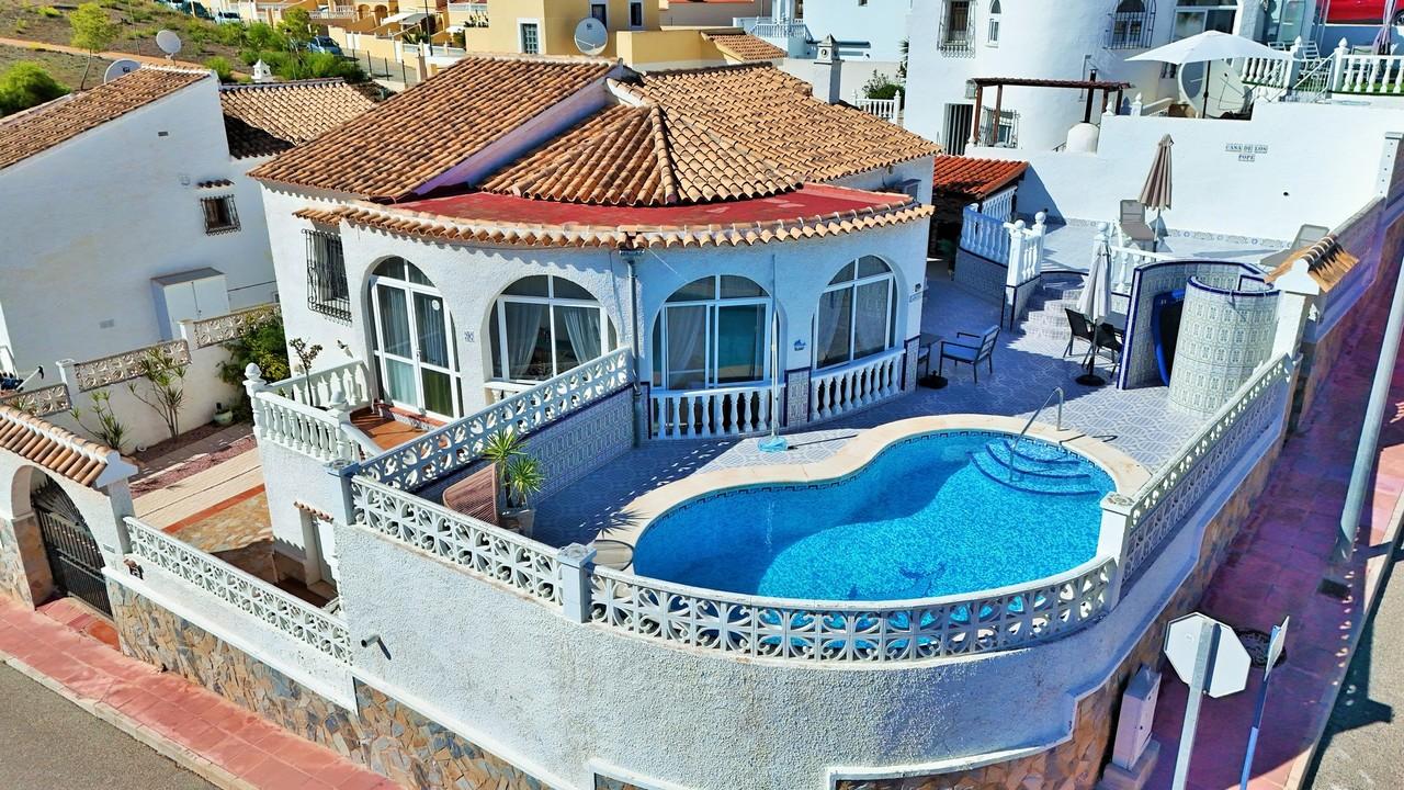 Villa en Venta en Orihuela
