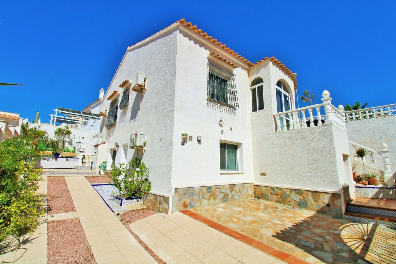 Villa en Venta en Orihuela