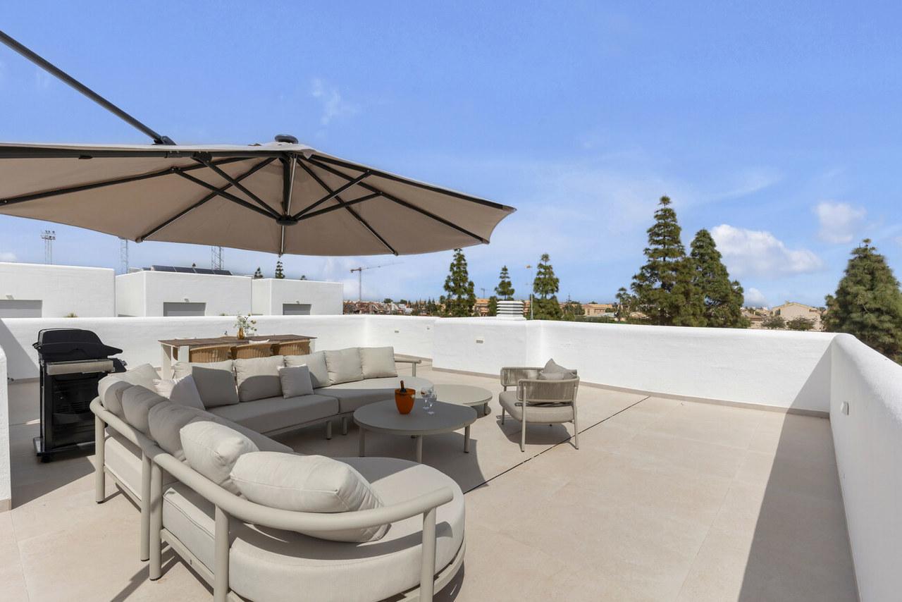 Villa en Venta en Los Alcázares