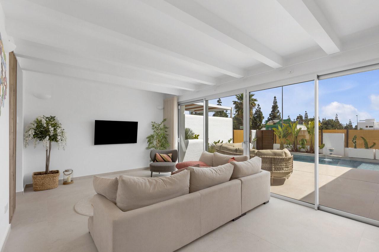 Villa en Venta en Los Alcázares