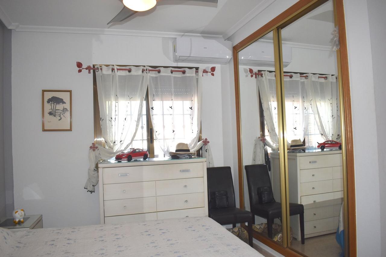 Villa en Venta en Guardamar del Segura